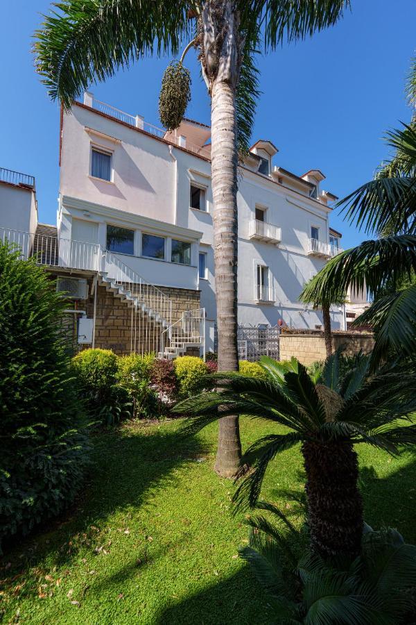 Enfasi Holiday Home فيكو إيكوينس المظهر الخارجي الصورة